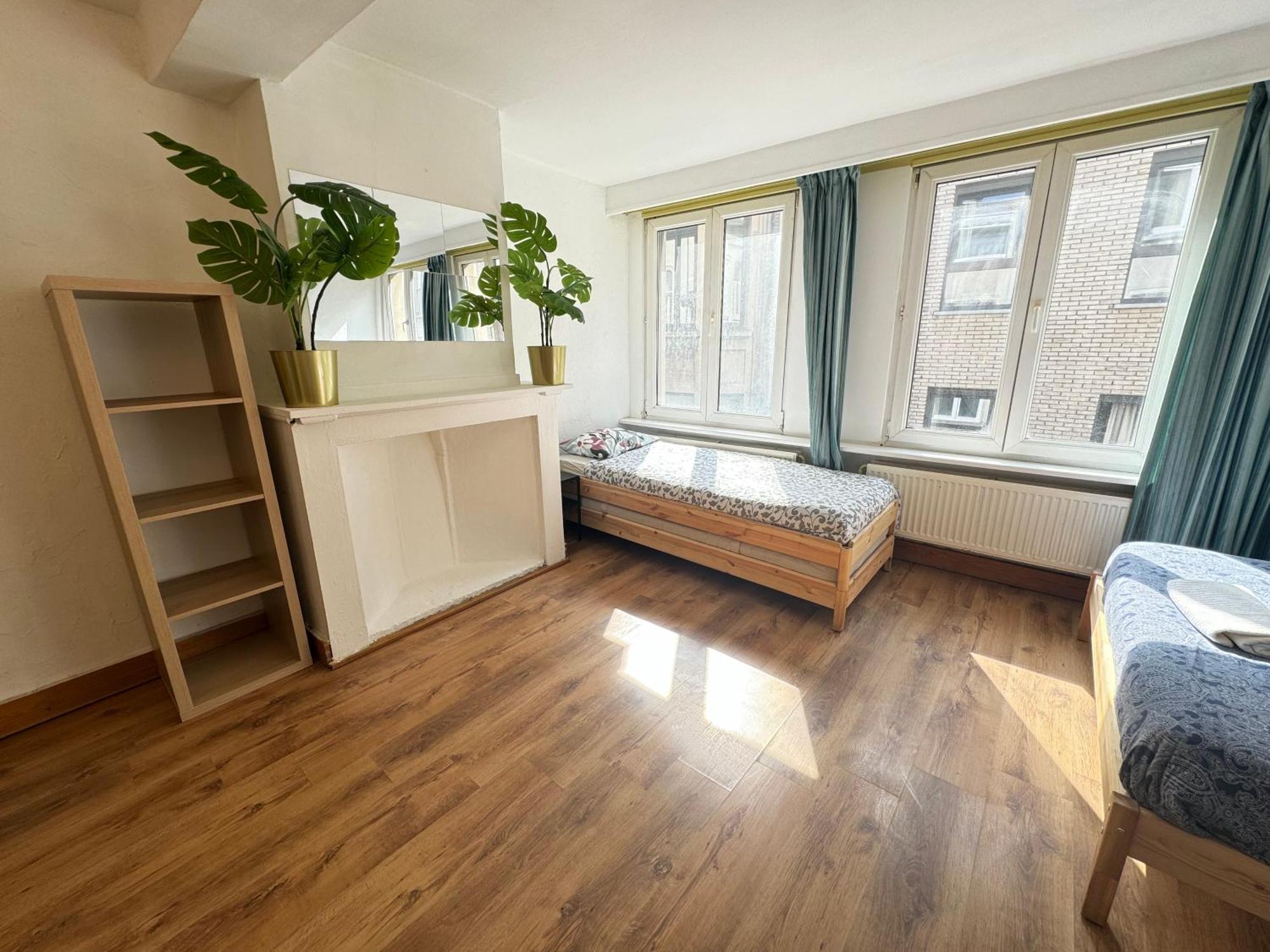 Apartment Charming In The Heart Of Antwerp