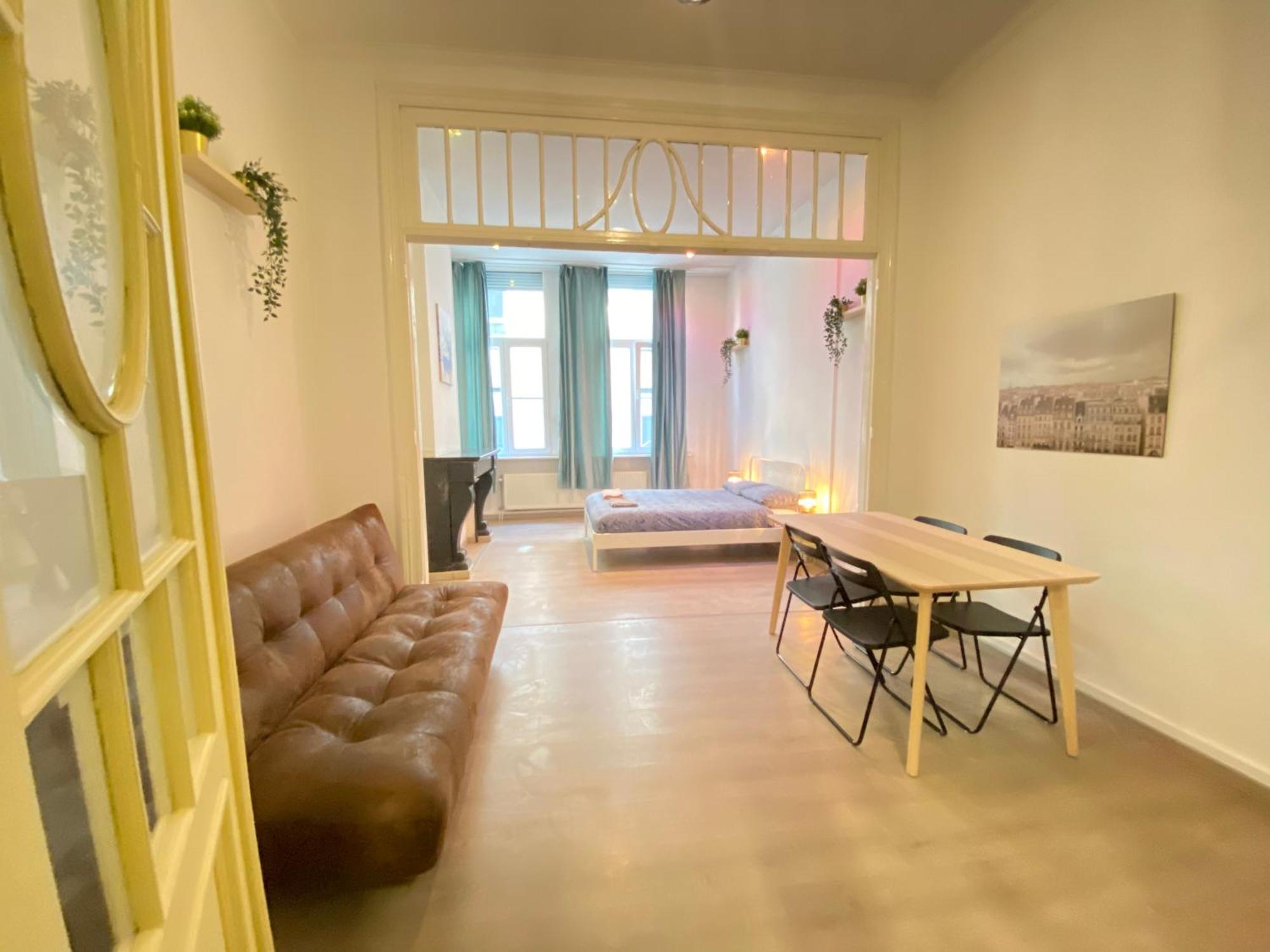 Apartment Charming In The Heart Of Antwerpen